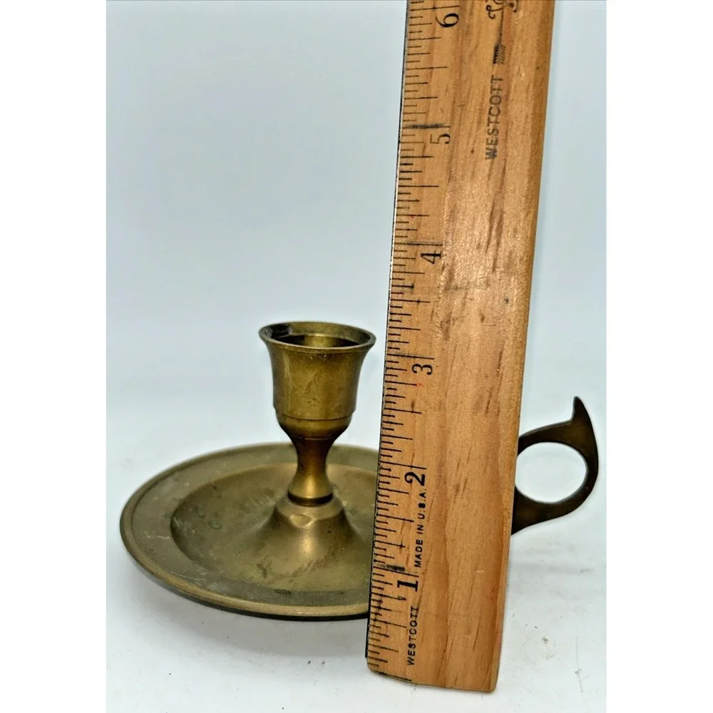 Vintage candle‎ holder brass loop handle, thumb rest, drip tray 5.5